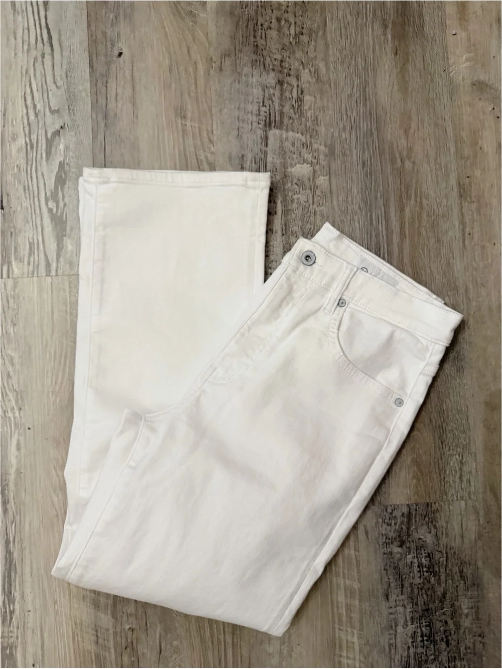 AG Brinley Crop Jean in Gallery White Size 29